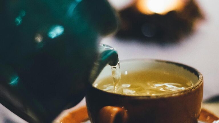 003131700_1709174538-pexels-maria-tyutina-814264