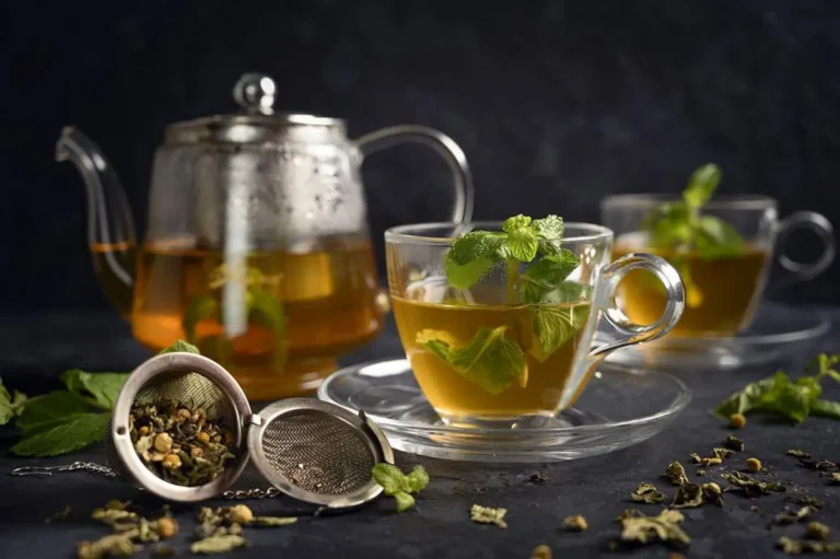moroccan-mint-tea-1-3bd35425c175837c7d1d1246f81f587a
